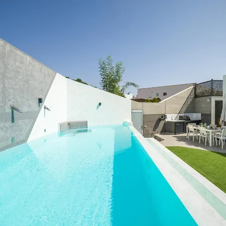 The Townhouse In De Tirajana *